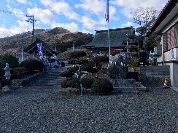 雛人形処分品展示|大船渡市大船渡町|加茂神社境内 八坂神社社殿